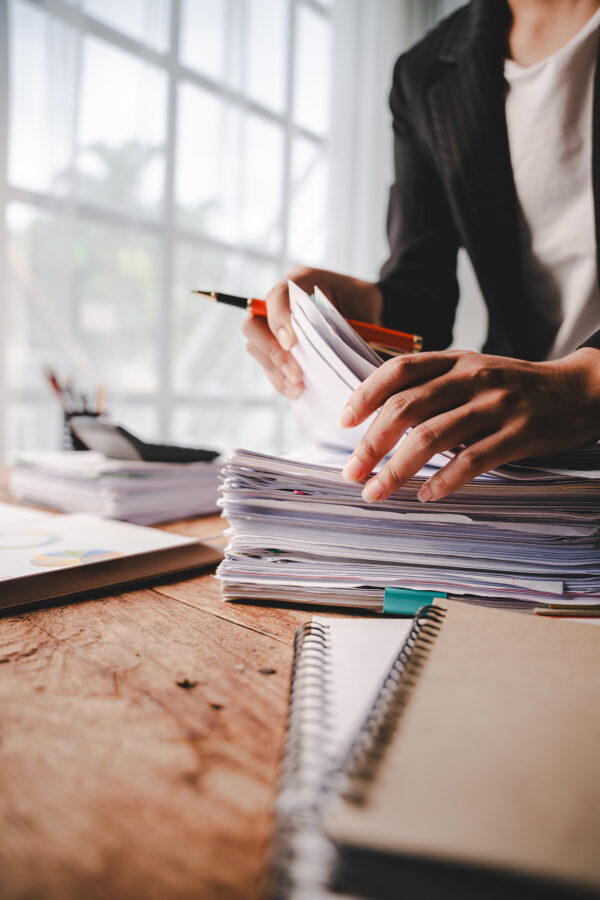 Pozew o rozwód z orzeczeniem winy – wzór pisma sądowego przygotowany przez prawników